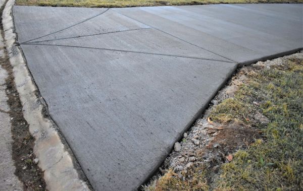 Driveway Apron Sealing